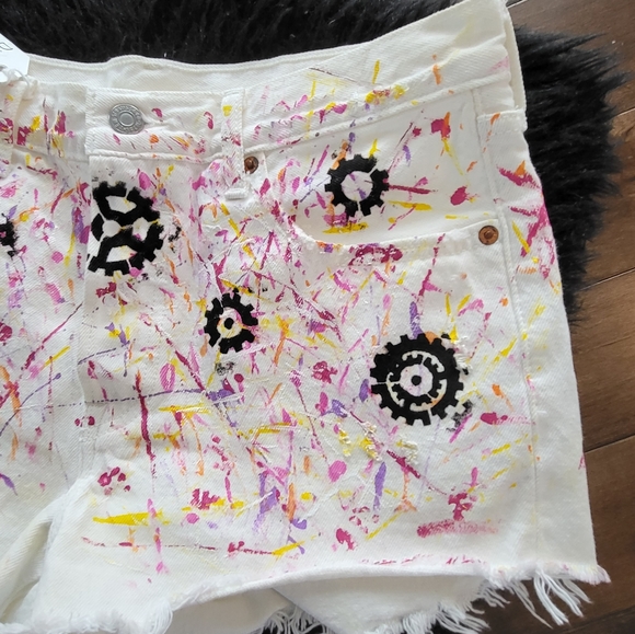 Jean shorts - Picture 2 of 3